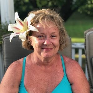 Meet your Posher, Debby